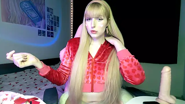 Snapshot of joy_pretty chatting on 02.14.25 joy pretty online show from 02.14.25