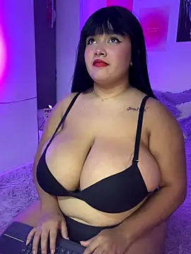 angie bigboobs  online show from 10.13.25