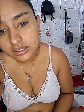 Snapshot of sariitha_sw chatting on 06.11.26 sariitha sw online show from 06.11.26