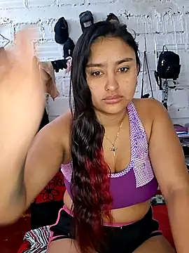 Snapshot of sariitha_sw chatting on 07.04.26 sariitha sw online show from 07.04.26