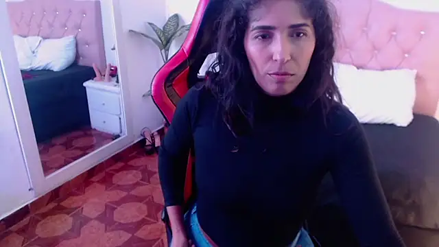 Snapshot of eka_urda chatting on 01.26.25 eka urda online show from 01.26.25