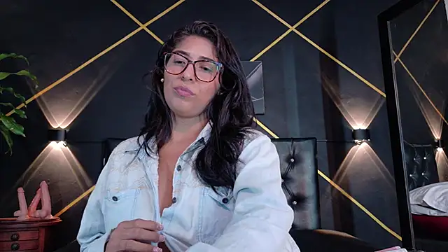 Snapshot of eka_urda chatting on 11.03.25 eka urda online show from 11.03.25