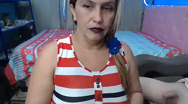 mom son dirty online show from 02.13.25