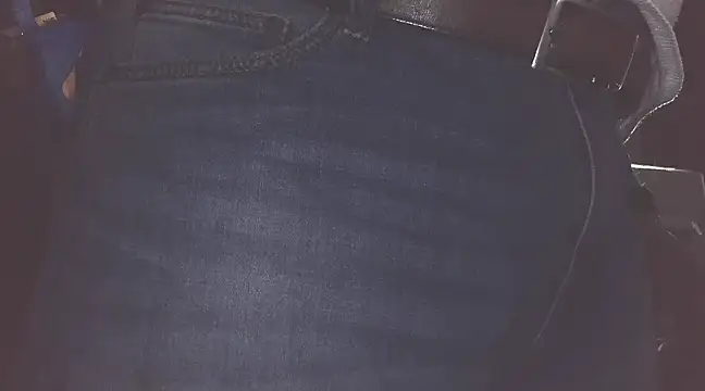 Snapshot of briefsguy4life@xh chatting on 03.16.25 briefsguy4lifexh online show from 03.16.25