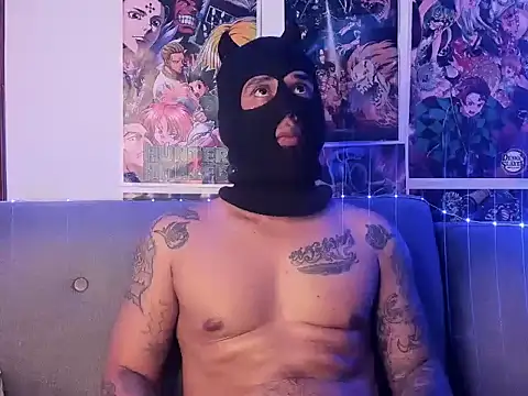 Snapshot of jonhcarrie chatting on 10.31.25 jonhcarrie online show from 10.31.25