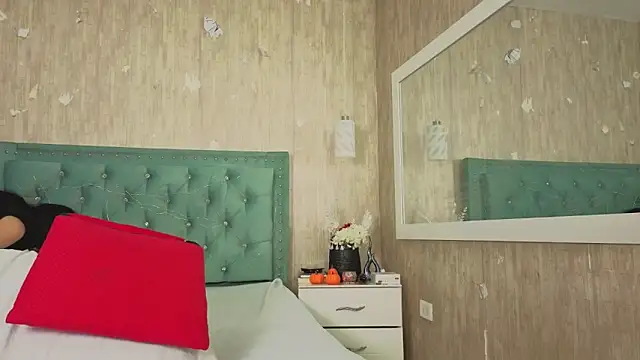 Marcelaa fox online show from 11.13.25