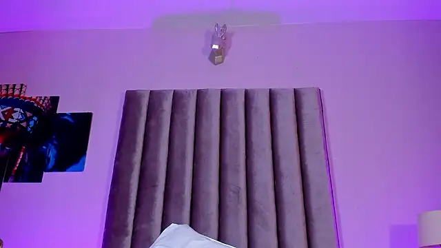 Isabella Flowers online show from 03.21.26