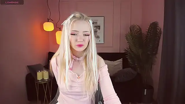 EmilyAir online show from 01.02.25