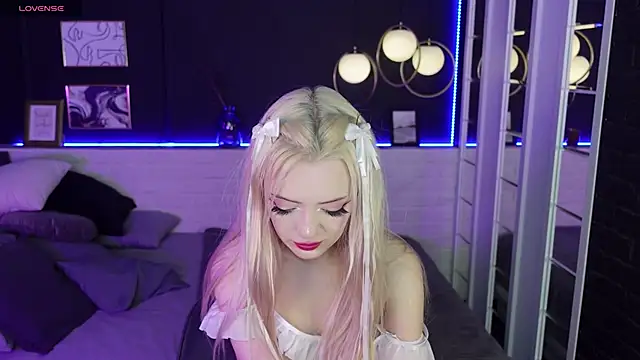 EmilyAir online show from 01.24.25