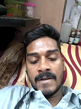 Snapshot of arppyyyxx chatting on 10.24.25 arppyyyxx online show from 10.24.25