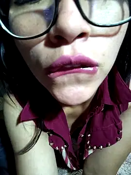 Snapshot of Giviper1 chatting on 12.25.24 Giviper1 online show from 12.25.24