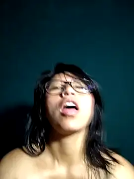 Snapshot of Giviper1 chatting on 02.17.25 Giviper1 online show from 02.17.25