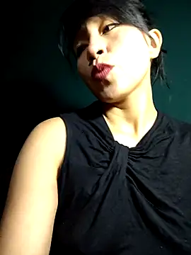 Snapshot of Giviper1 chatting on 09.11.25 Giviper1 online show from 09.11.25