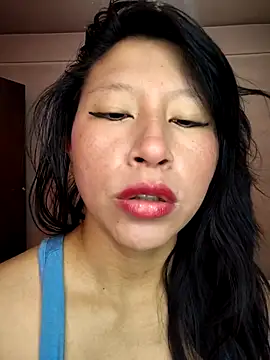 Snapshot of Giviper1 chatting on 11.06.25 Giviper1 online show from 11.06.25