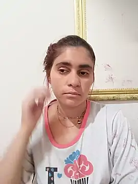 Snapshot of Scarlett-Leh chatting on 03.09.25 Scarlett-Leh online show from 03.09.25