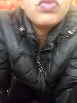 Snapshot of ks536191 chatting on 02.03.25 ks536191 online show from 02.03.25