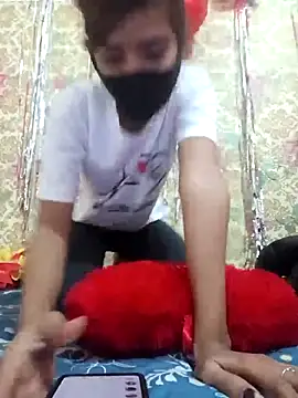 Snapshot of ks536191 chatting on 02.15.25 ks536191 online show from 02.15.25