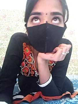 Snapshot of ks536191 chatting on 03.04.25 ks536191 online show from 03.04.25