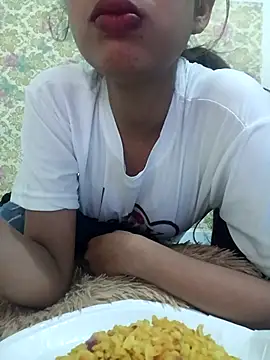 Snapshot of ks536191 chatting on 03.05.25 ks536191 online show from 03.05.25