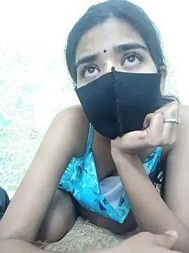 Snapshot of ks536191 chatting on 03.11.25 ks536191 online show from 03.11.25