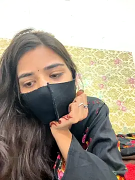 Snapshot of ks536191 chatting on 10.05.25 ks536191 online show from 10.05.25