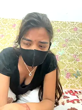 Snapshot of ks536191 chatting on 10.13.25 ks536191 online show from 10.13.25