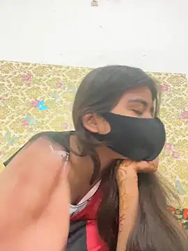 Snapshot of ks536191 chatting on 10.25.25 ks536191 online show from 10.25.25