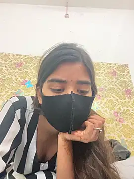 Snapshot of ks536191 chatting on 10.30.25 ks536191 online show from 10.30.25