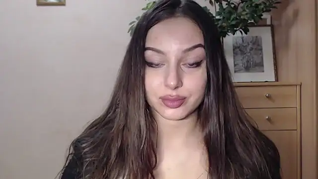 courtneyPerfect online show from 01.13.25