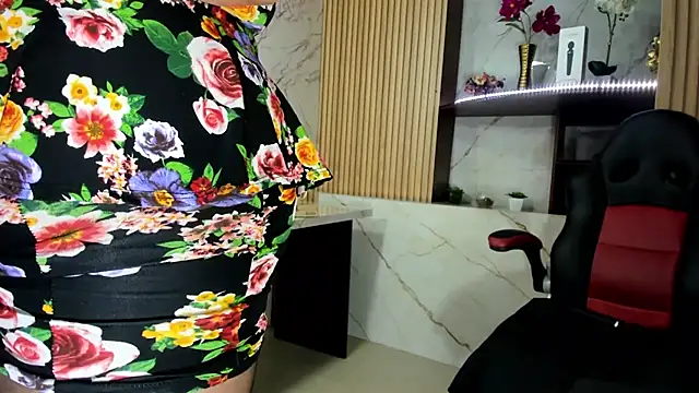 MirandaRossi online show from 02.12.26