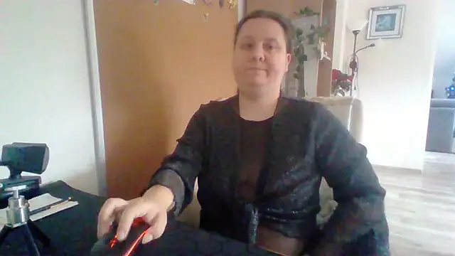 ReifeVenna online show from 12.20.24