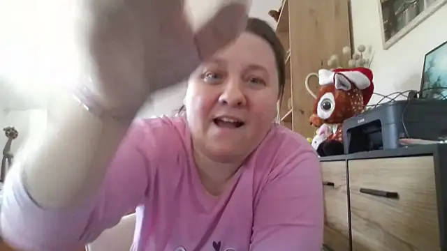 Snapshot of ReifeVenna chatting on 01.19.26 ReifeVenna online show from 01.19.26