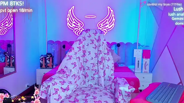 sallybrown  online show from 04.27.26