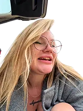 justmila online show from 09.30.25