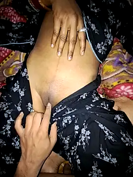 Its reena 009 online show from 02.19.25