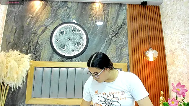 BellaPeers  online show from 04.17.26