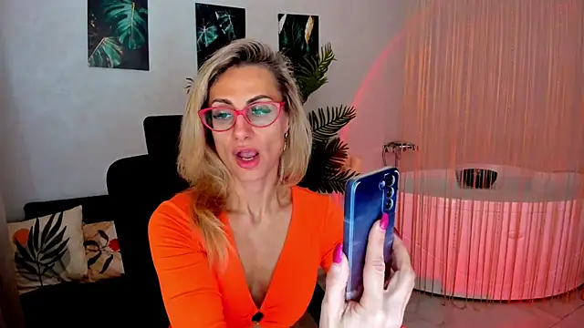 MuseOfStage online show from 04.19.26