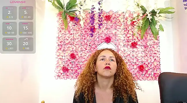 BLONDE SEXYHOT online show from 01.11.25