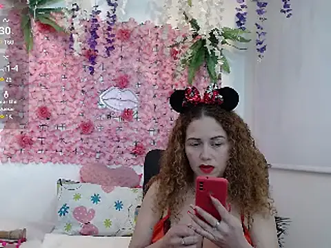 BLONDE SEXYHOT online show from 01.17.25