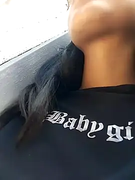 Snapshot of Little_Pau_Dirty chatting on 12.19.24 Little Pau Dirty online show from 12.19.24