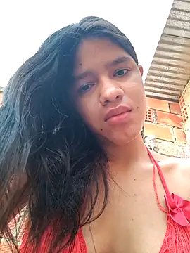 Little Pau Dirty online show from 11.08.25