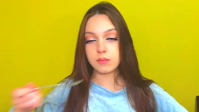 Snapshot of miss_merciless_ chatting on 10.02.25 miss merciless online show from 10.02.25