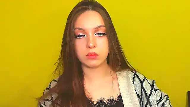 Snapshot of miss_merciless_ chatting on 11.08.25 miss merciless online show from 11.08.25