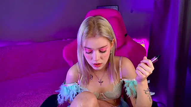 Shawty Blonde online show from 02.05.25