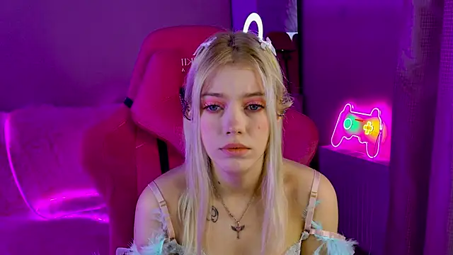 Shawty Blonde online show from 02.20.25