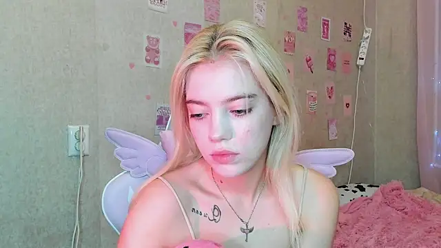 Shawty Blonde online show from 09.15.25