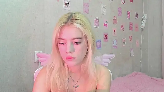 Shawty Blonde online show from 09.18.25