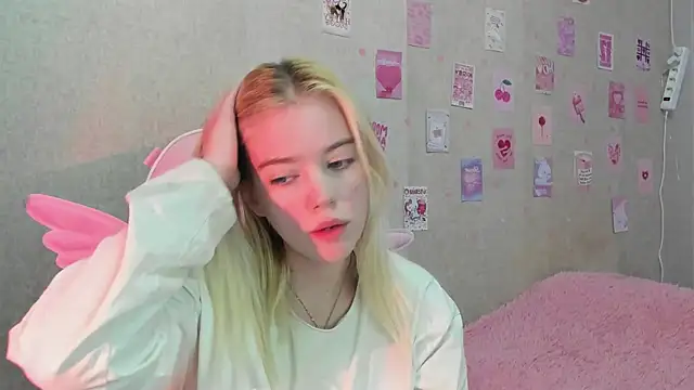 Shawty Blonde online show from 09.26.25