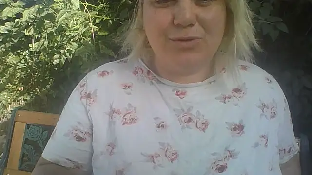 Snapshot of IvannaMystique chatting on 06.19.26 IvannaMystique online show from 06.19.26