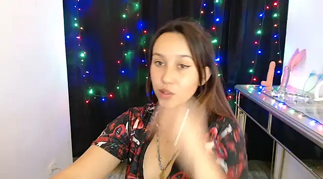 Skarlet Adams28 online show from 01.15.25